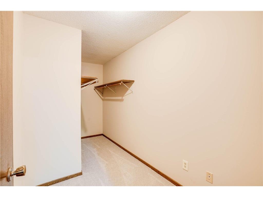 1010 94th Avenue NW Coon Rapids MN 55433 7034428 image8