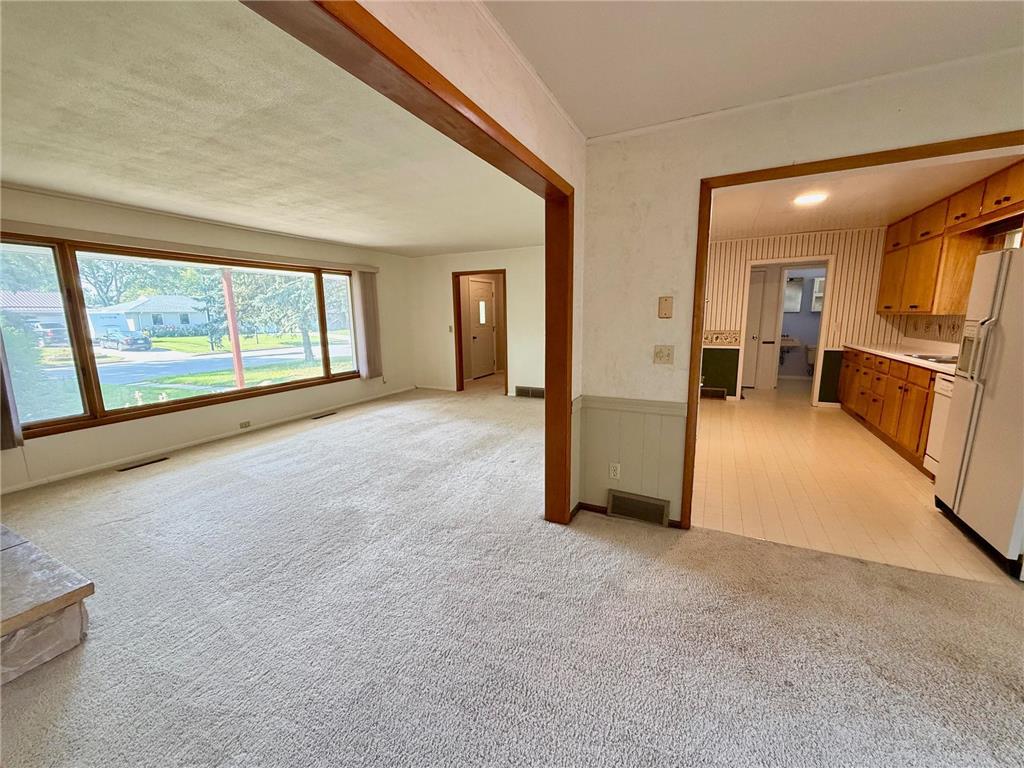 1010 Arnold Avenue N Thief River Falls MN 56701 6786579 image2