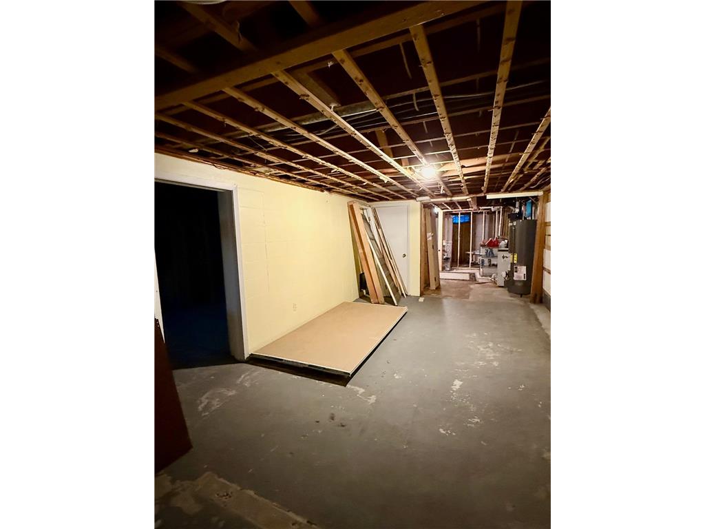 1010 Arnold Avenue N Thief River Falls MN 56701 6786579 image20