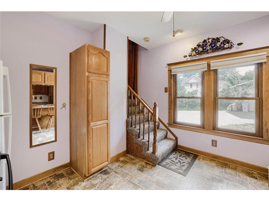1010 Burns Avenue Saint Paul MN 55106 7090611 image14