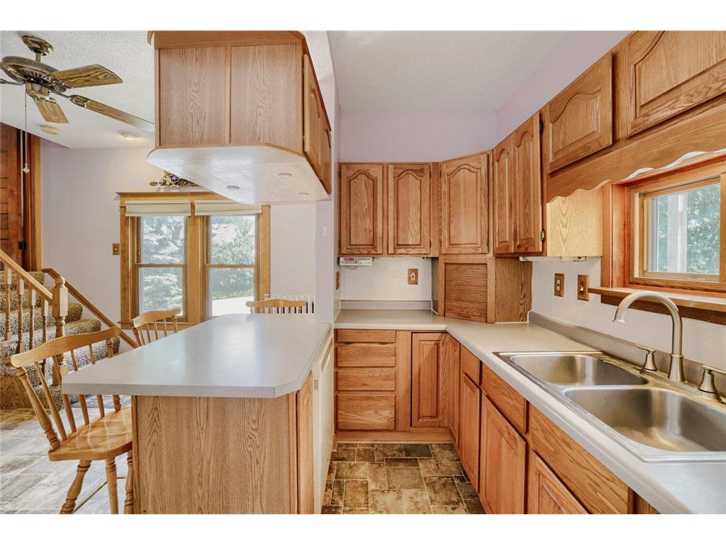 1010 Burns Avenue Saint Paul MN 55106 7090611 image17