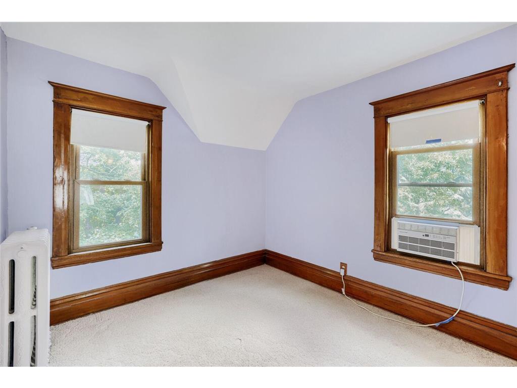 1010 Burns Avenue Saint Paul MN 55106 7090611 image19