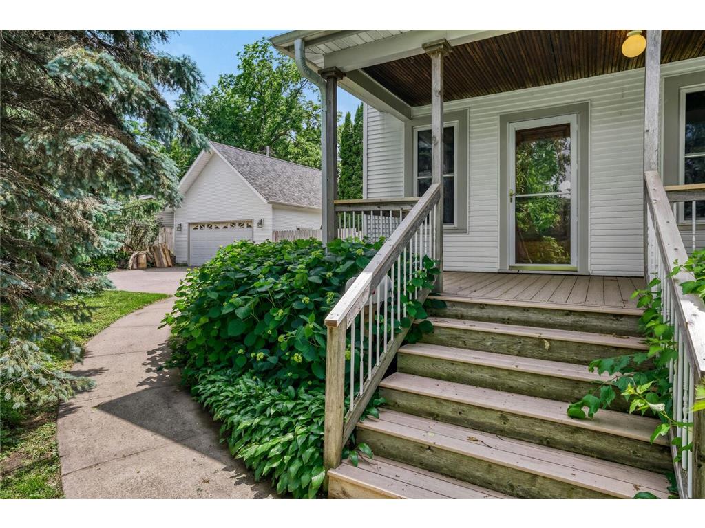 1010 Burns Avenue Saint Paul MN 55106 7090611 image2