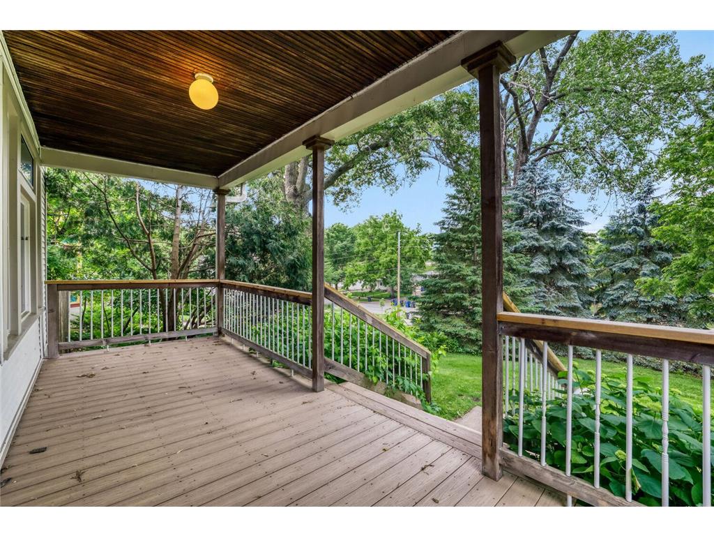1010 Burns Avenue Saint Paul MN 55106 7090611 image26