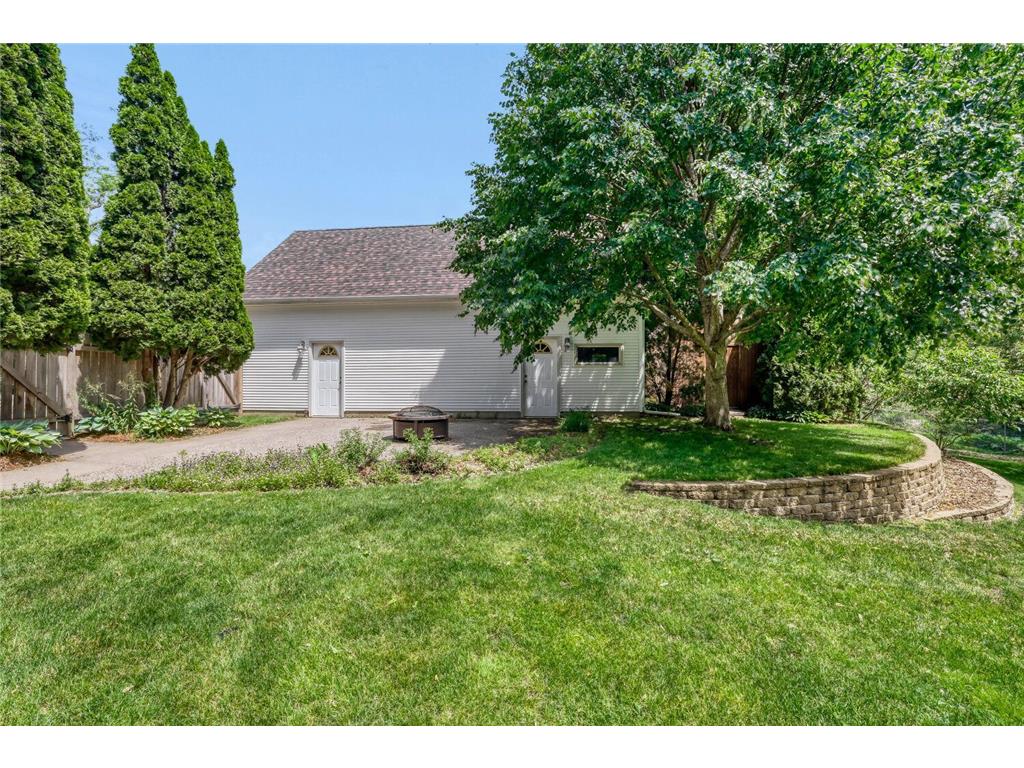 1010 Burns Avenue Saint Paul MN 55106 7090611 image31