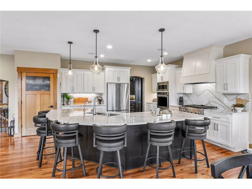 1010 Drake Court Independence MN 55359 7059904 image11