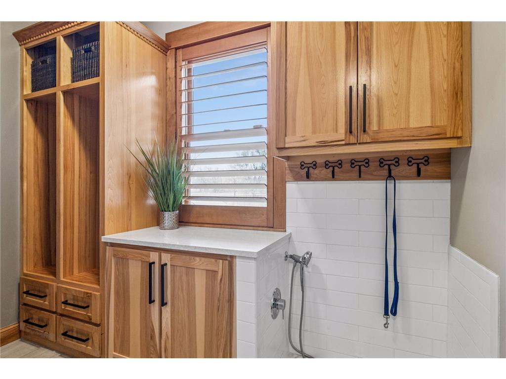 1010 Drake Court Independence MN 55359 7059904 image20