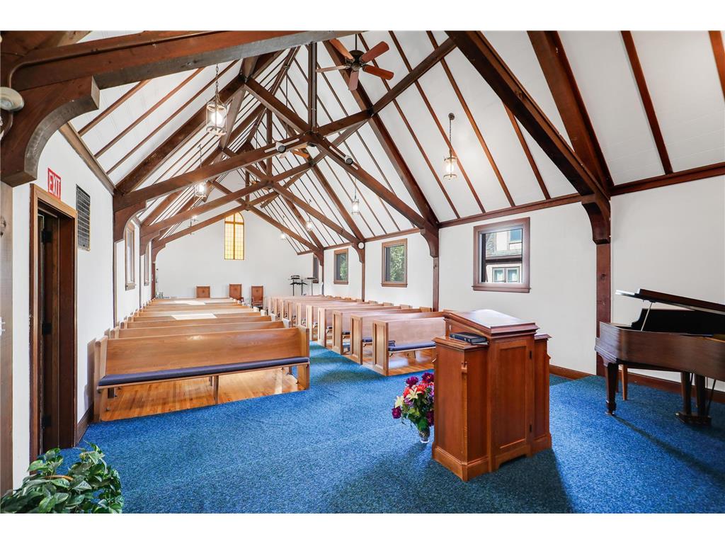 1010 E 58th Street Minneapolis MN 55417 6795268 image11