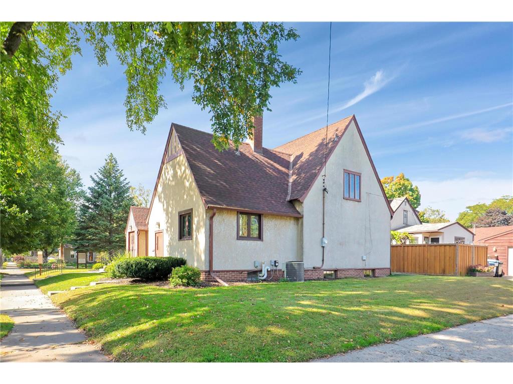 1010 E 58th Street Minneapolis MN 55417 6795268 image5