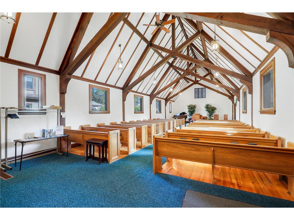 1010 E 58th Street Minneapolis MN 55417 6795268 image8