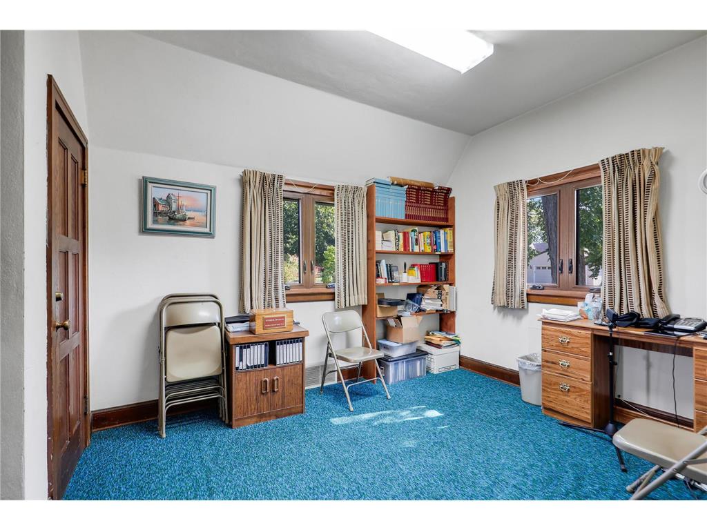 1010 E 58th Street Minneapolis MN 55417 7021179 image10