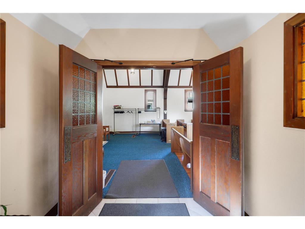 1010 E 58th Street Minneapolis MN 55417 7021179 image12