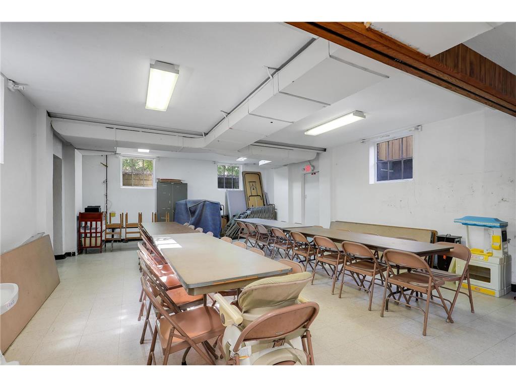 1010 E 58th Street Minneapolis MN 55417 7021179 image13