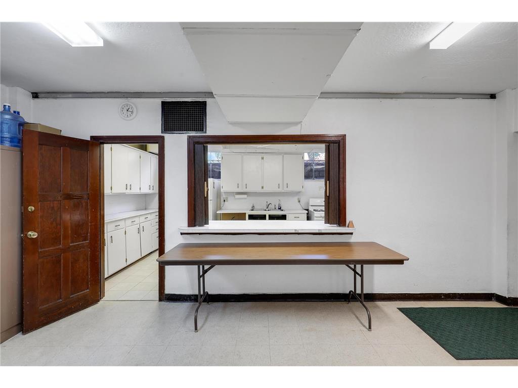 1010 E 58th Street Minneapolis MN 55417 7021179 image16