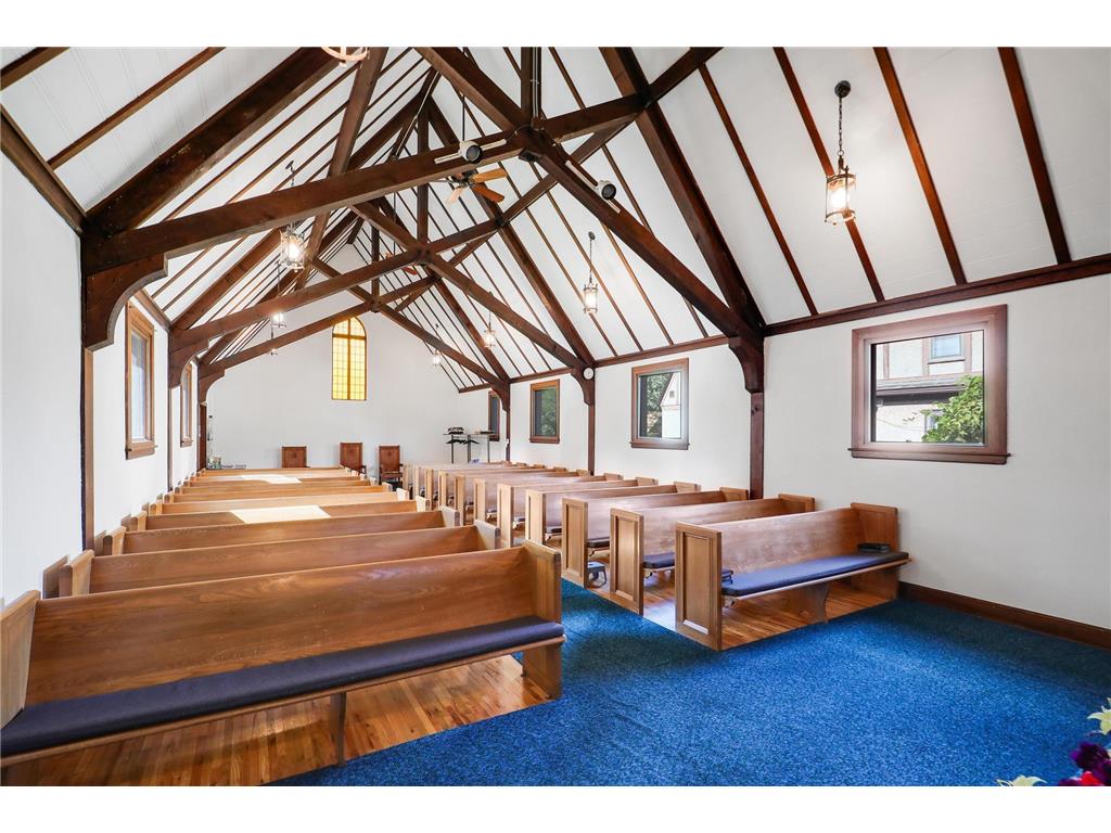 1010 E 58th Street Minneapolis MN 55417 7021179 image8