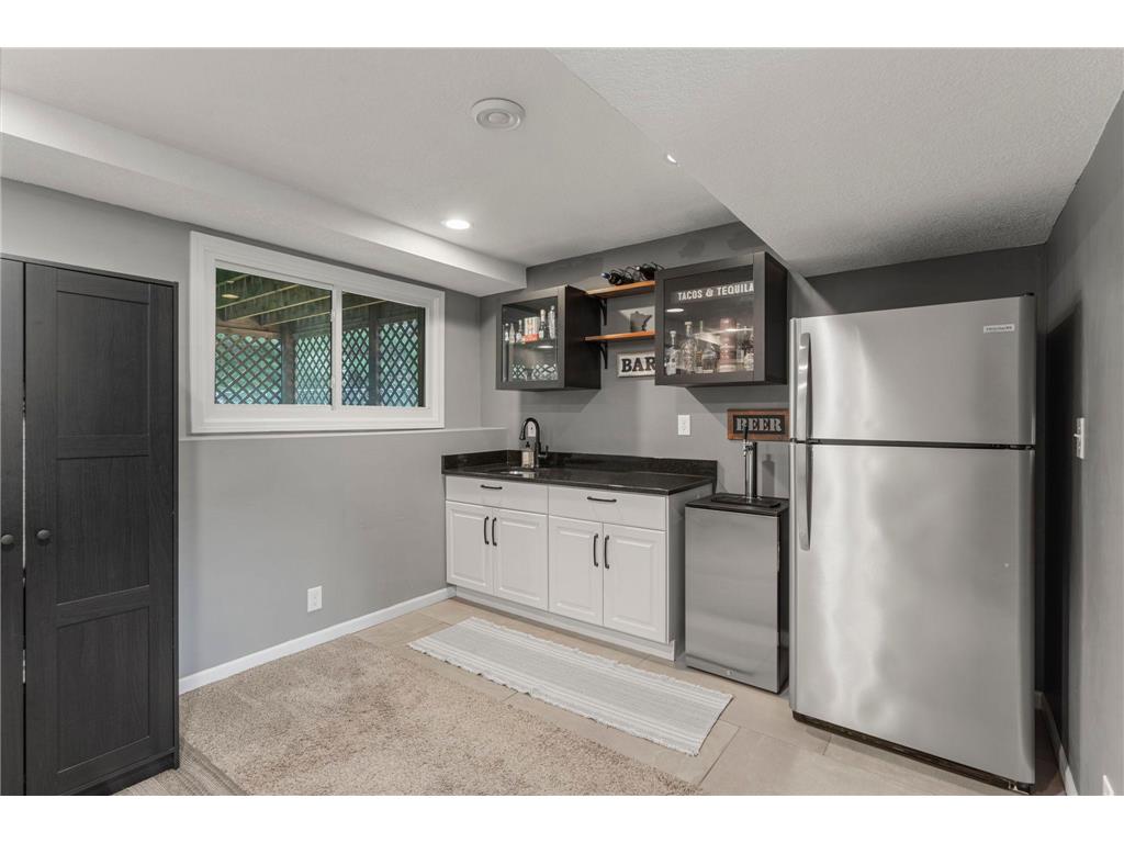 1010 Ferndale Street N Maplewood MN 55119 7084733 image29