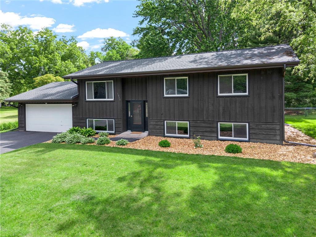 1010 Ferndale Street N Maplewood MN 55119 7084733 image3