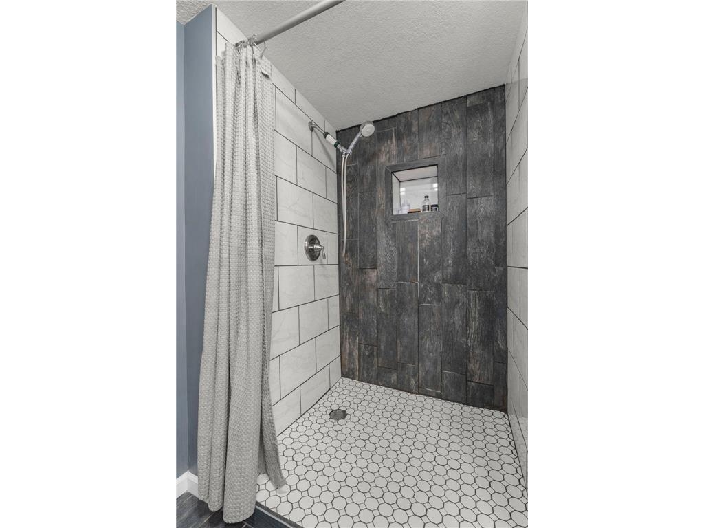1010 Ferndale Street N Maplewood MN 55119 7084733 image32