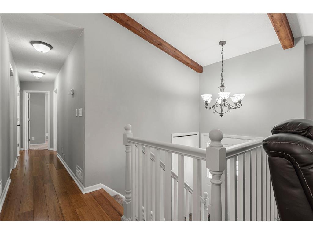 1010 Ferndale Street N Maplewood MN 55119 7084733 image4