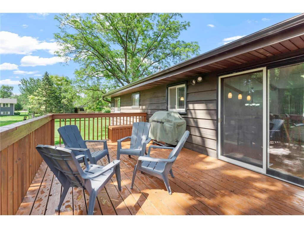 1010 Ferndale Street N Maplewood MN 55119 7084733 image40