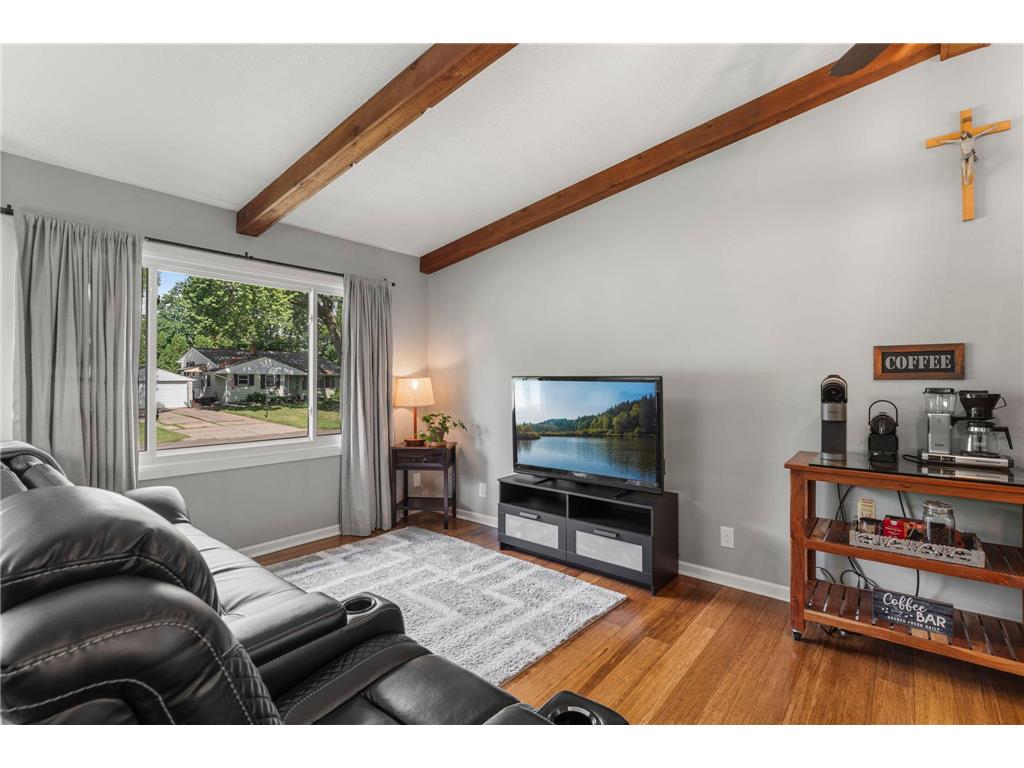 1010 Ferndale Street N Maplewood MN 55119 7084733 image5
