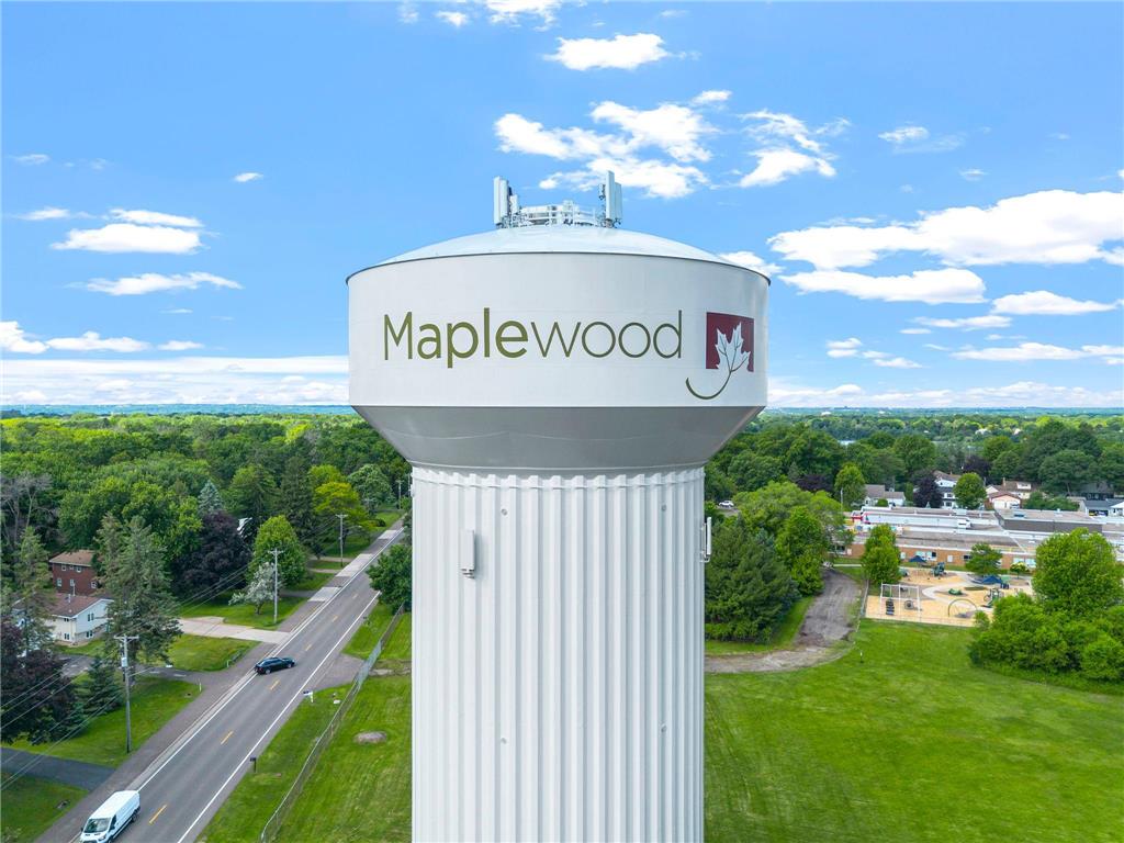 1010 Ferndale Street N Maplewood MN 55119 7084733 image58