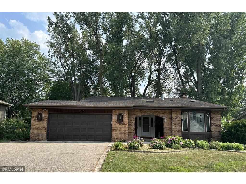 1010 Glen Paul Court Shoreview MN 55126 6403735 image1