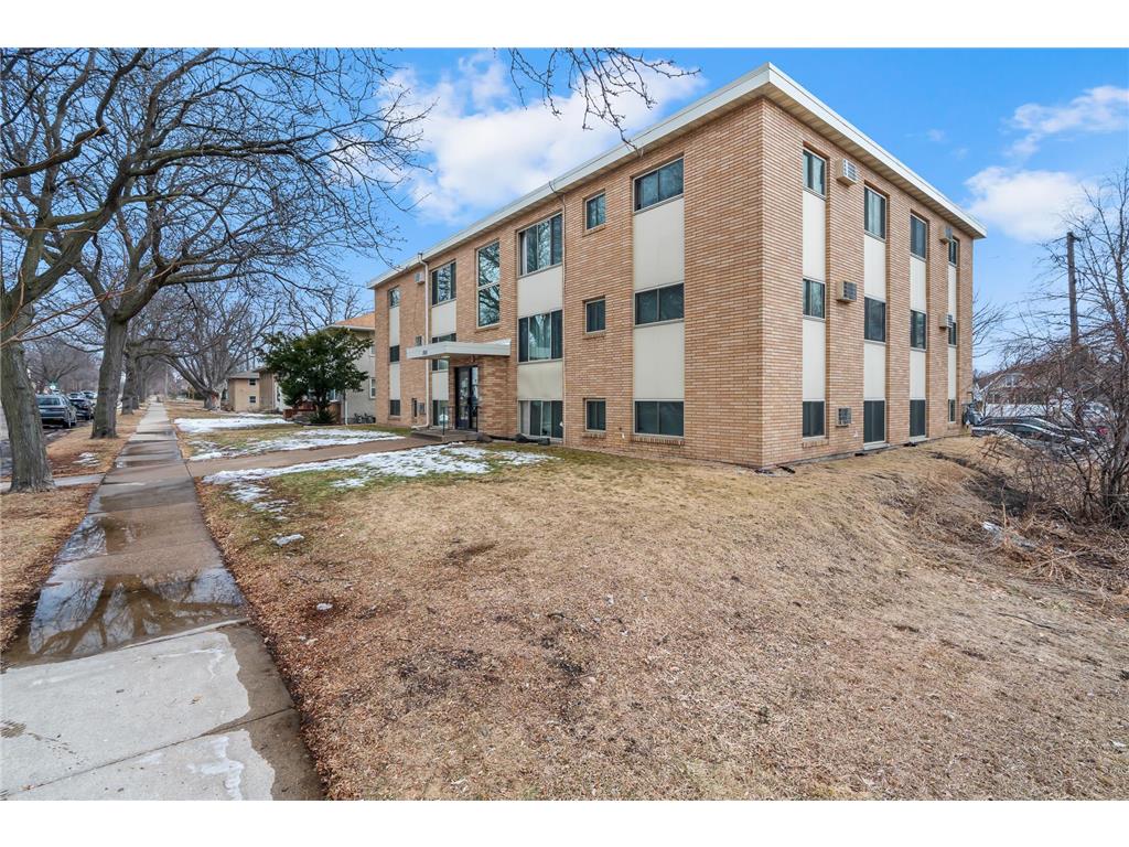 1010 Lafond Avenue Saint Paul MN 55104 7020224 image2