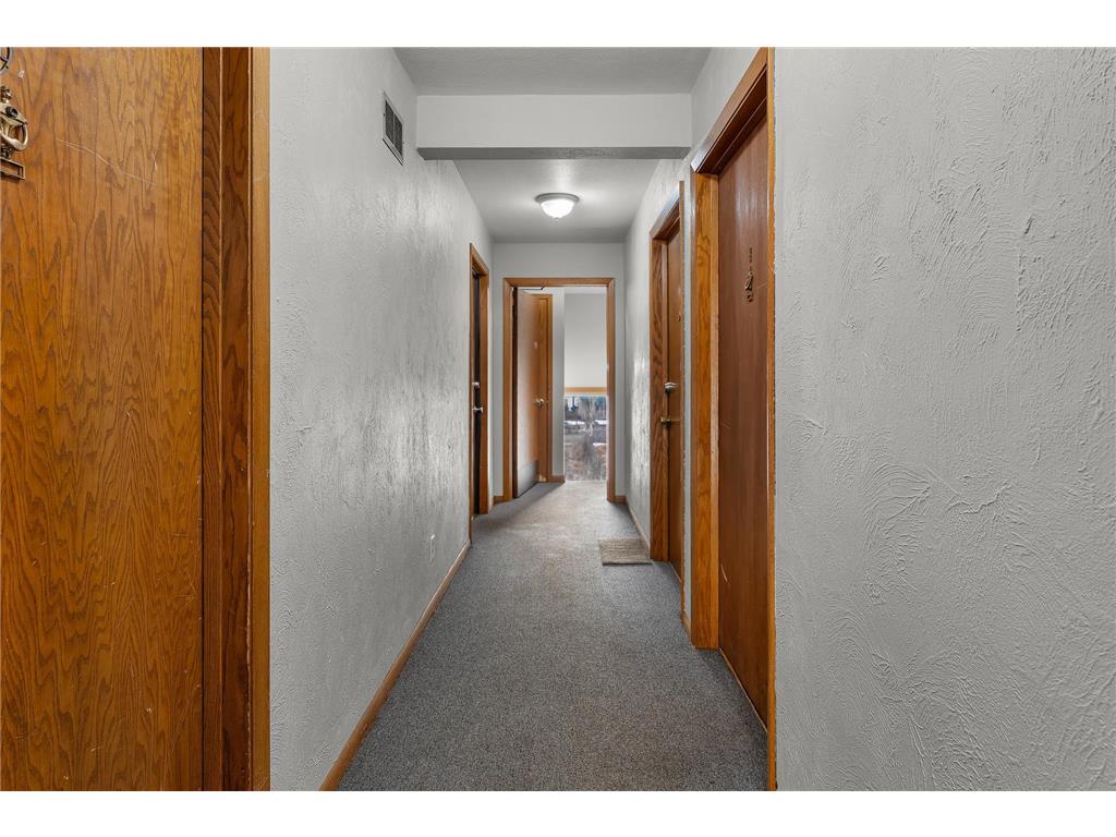 1010 Lafond Avenue Saint Paul MN 55104 7020224 image7