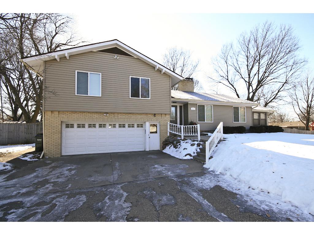 1010 Lewis Avenue SW, Hutchinson, MN, 55350 MLS 4904822 Edina Realty