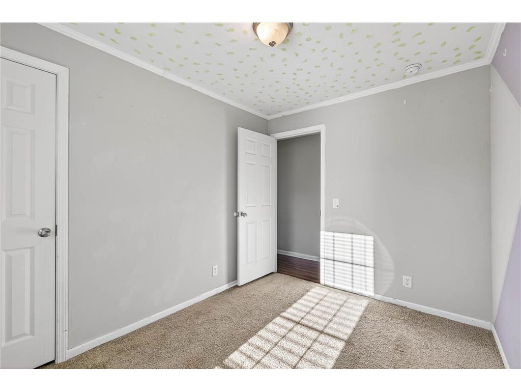 1010 NE North Circle NE Fridley MN 55432 6801983 image14