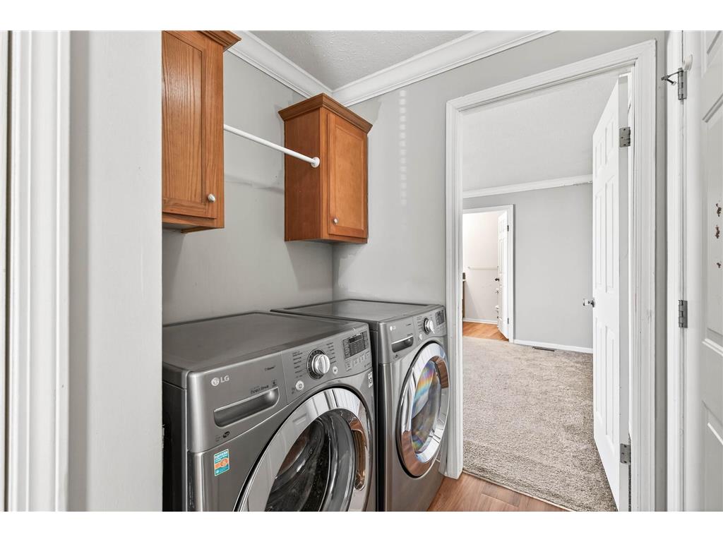 1010 NE North Circle NE Fridley MN 55432 6801983 image20