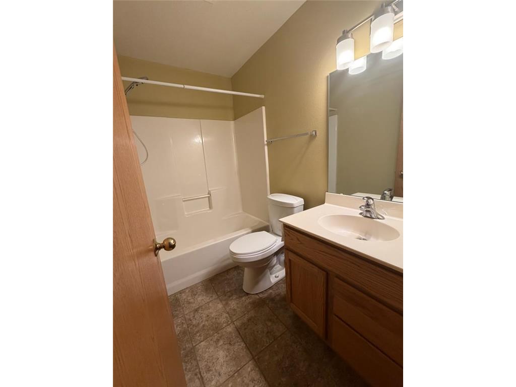 1010 Oak Place West Fargo ND 58078 7105018 image33