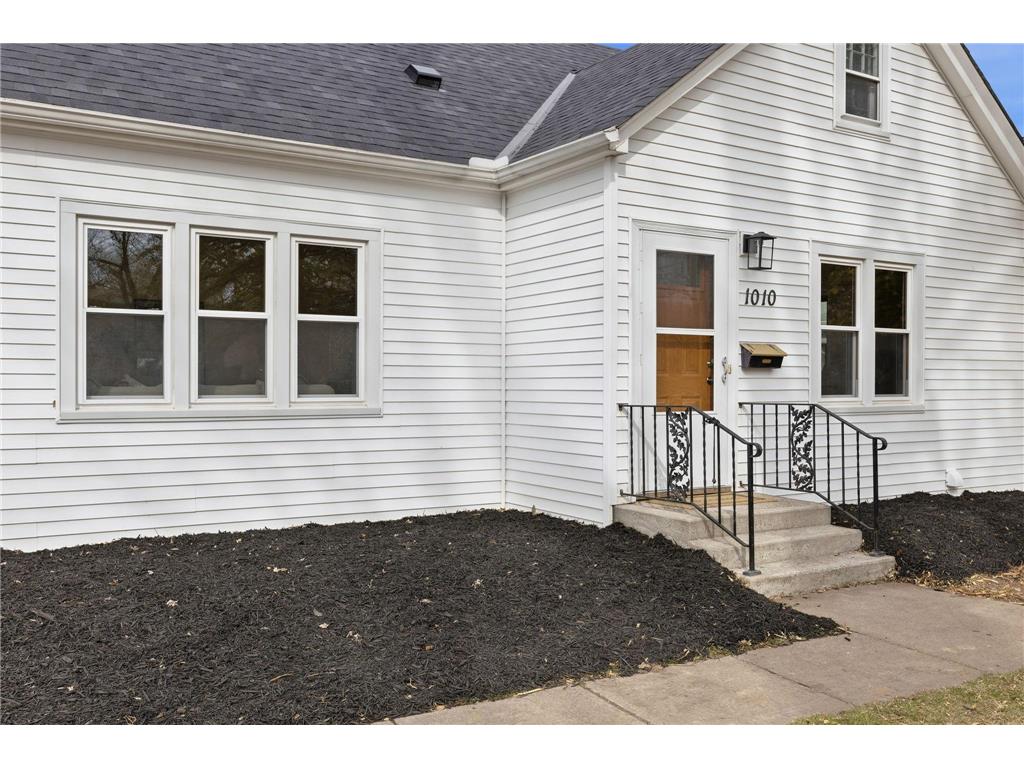 1010 Oak Ridge Road Hopkins MN 55305 7050155 image24
