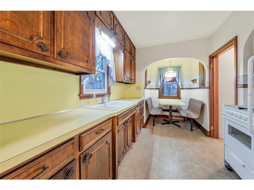 1010 Washington Street, Northfield, MN, 55057 MLS 6514728 Edina Realty