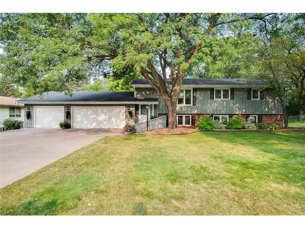 10100 Harrison Road Bloomington MN 55437 6358220 image1