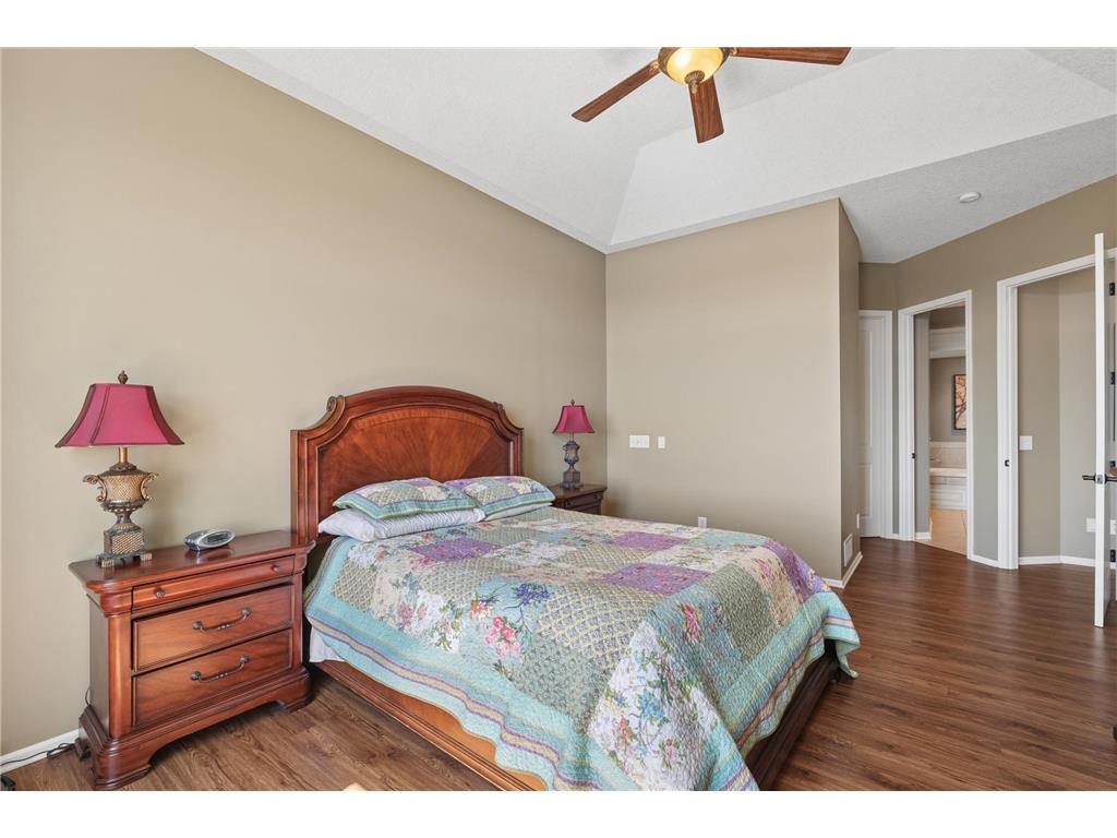 10100 Indigo Drive Eden Prairie MN 55347 - Grass Lake 7028354 image15