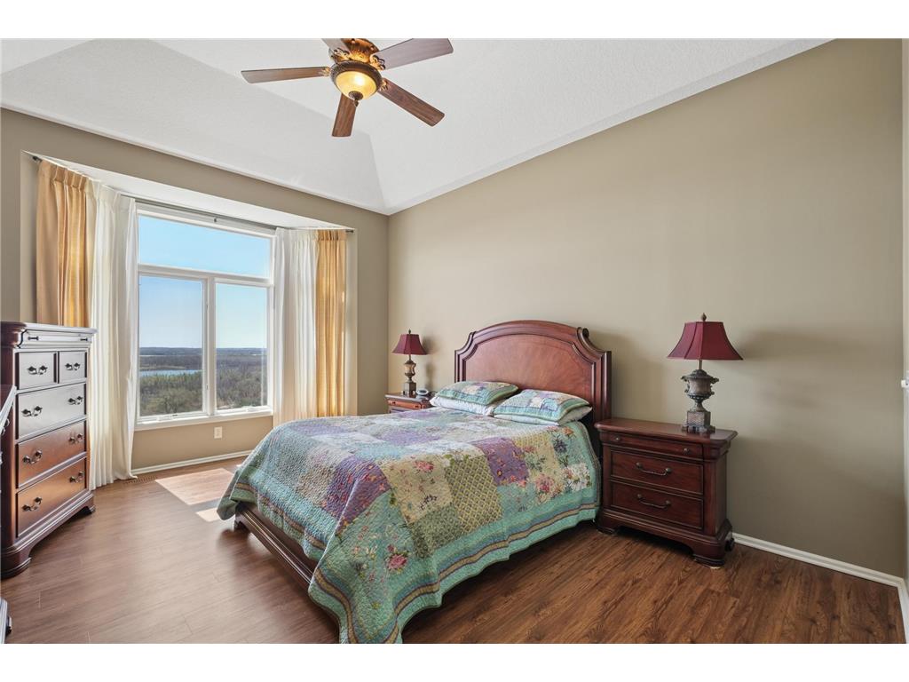 10100 Indigo Drive Eden Prairie MN 55347 - Grass Lake 7028354 image16
