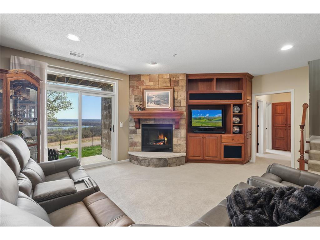 10100 Indigo Drive Eden Prairie MN 55347 - Grass Lake 7028354 image21