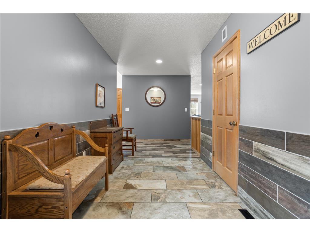 10100 Maple Lane Detroit Lakes MN 56501 7044454 image2