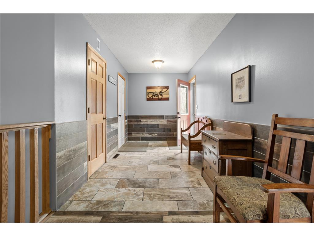10100 Maple Lane Detroit Lakes MN 56501 7044454 image3