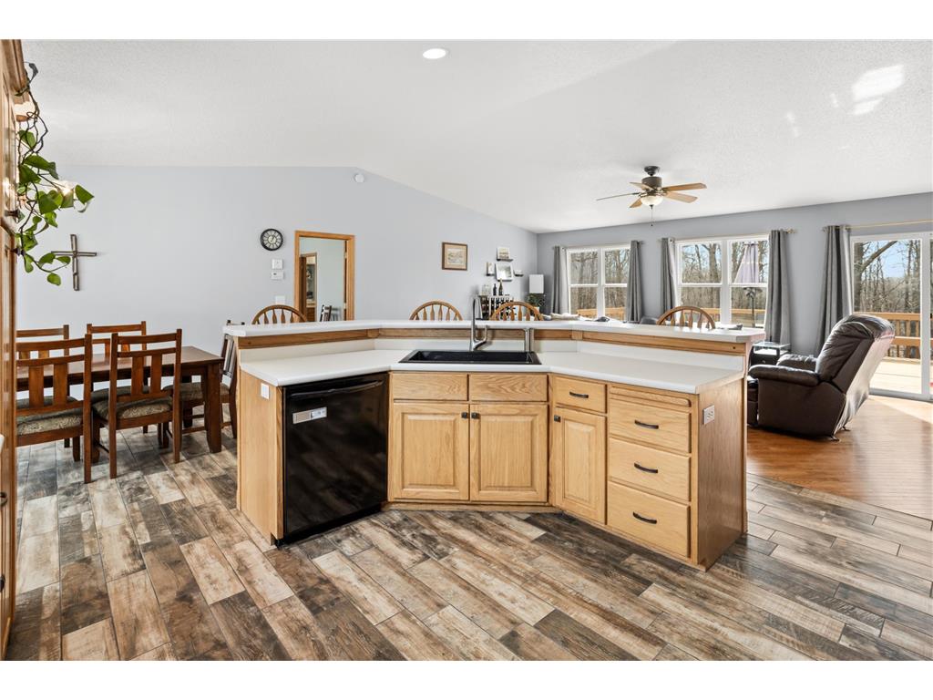 10100 Maple Lane Detroit Lakes MN 56501 7044454 image8