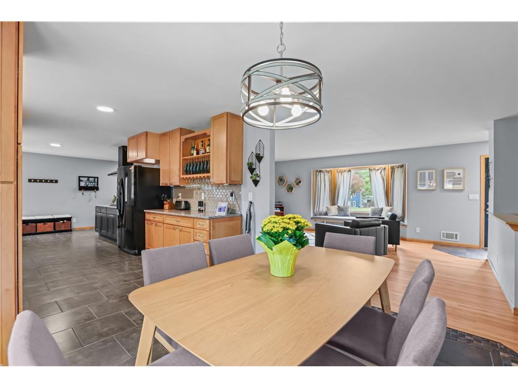 10101 Harrison Road Bloomington MN 55437 7074431 image12