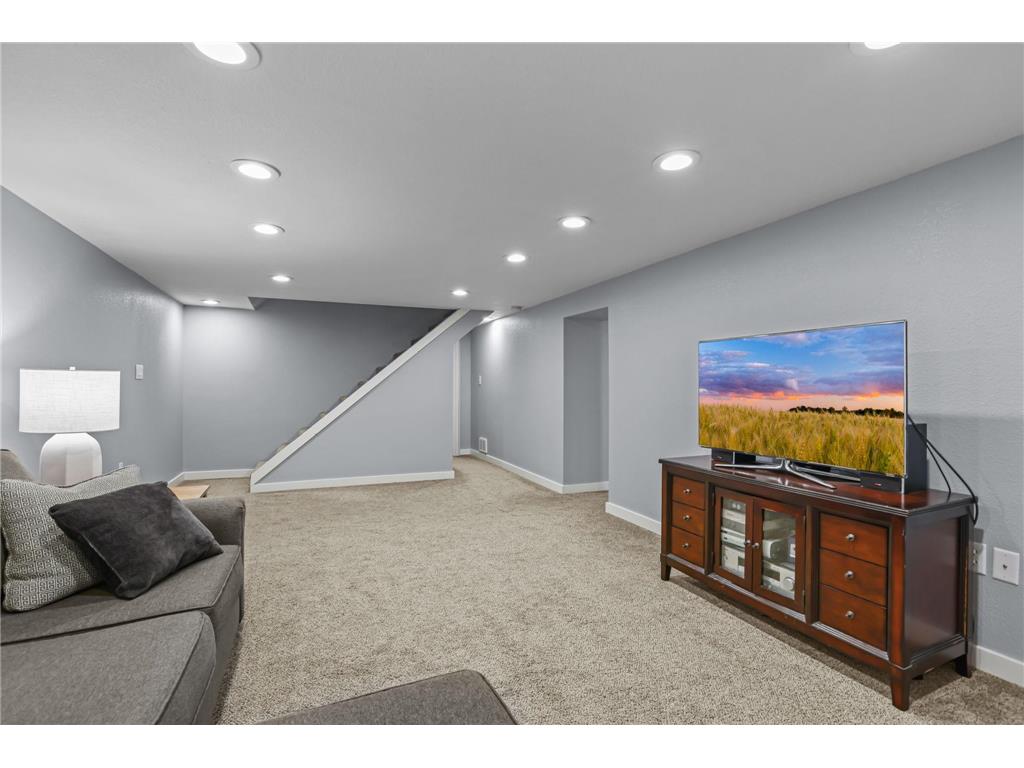10101 Harrison Road Bloomington MN 55437 7074431 image22