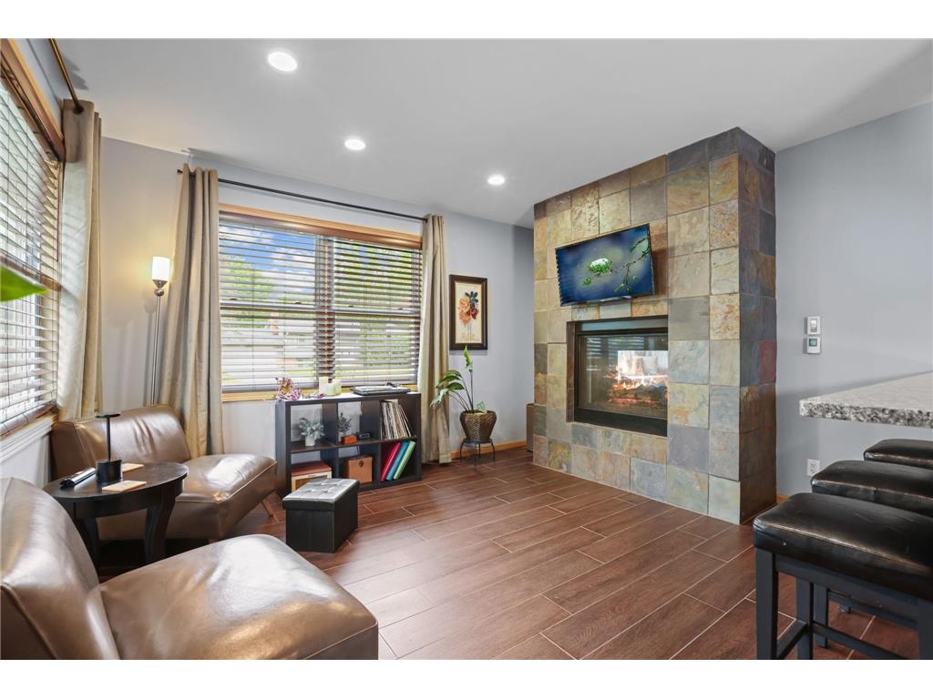 10101 Harrison Road Bloomington MN 55437 7074431 image6
