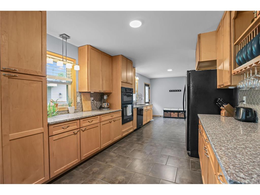 10101 Harrison Road Bloomington MN 55437 7074431 image9