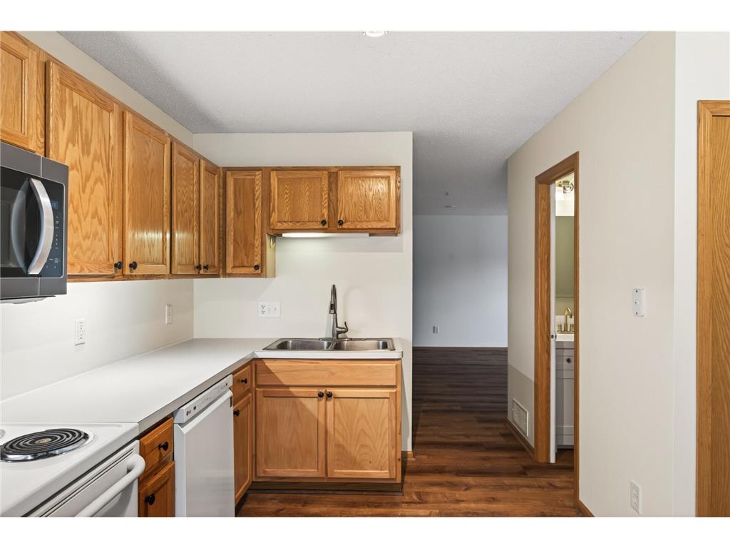 10104 Fillmore Street NE #A Blaine MN 55434 7091725 image15