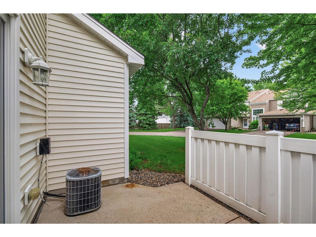 10104 Fillmore Street NE #A Blaine MN 55434 7091725 image39
