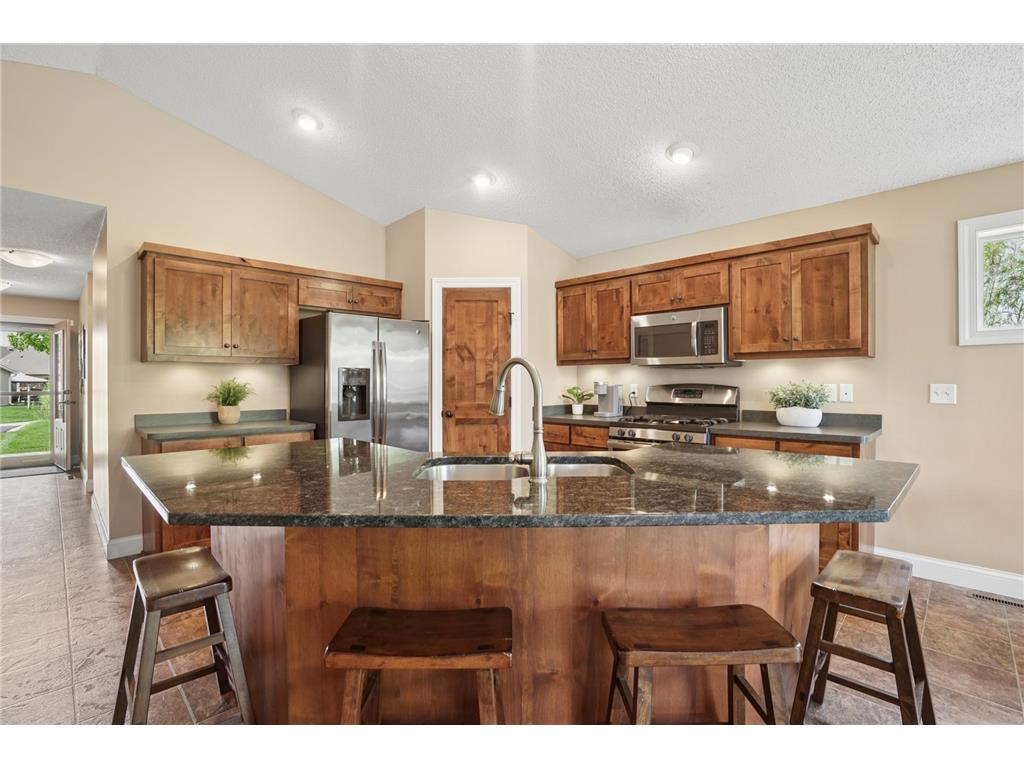 10105 180th Avenue NW Elk River MN 55330 7075259 image14