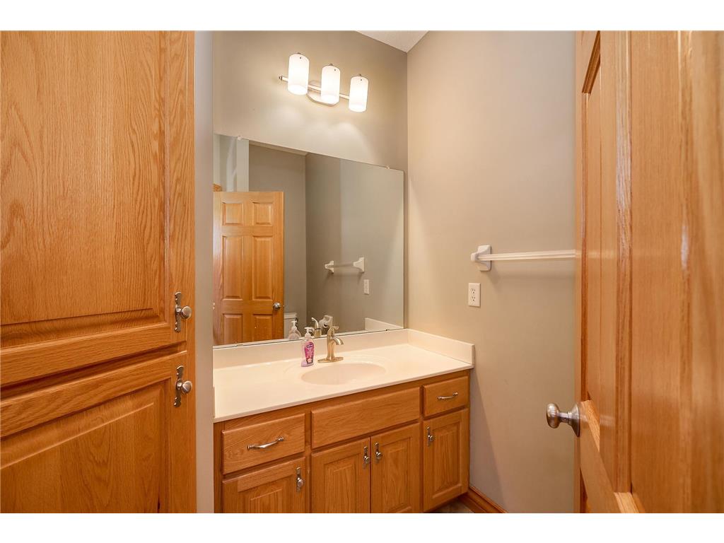 10106 Chestnut Circle N Brooklyn Park MN 55443 7039239 image15